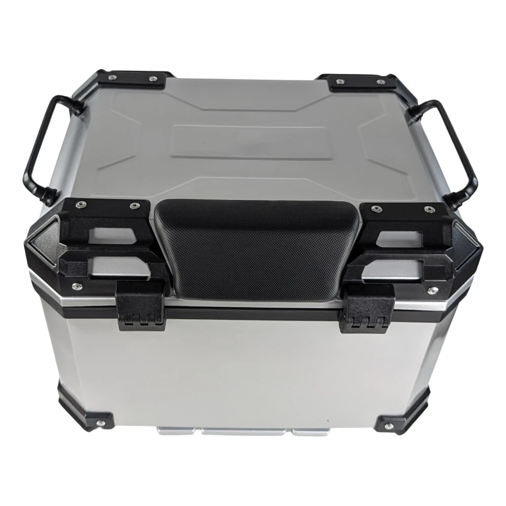 Universales Motorrad-Topcase 45L silber - quadratischer Helmkoffer für 1 Helm