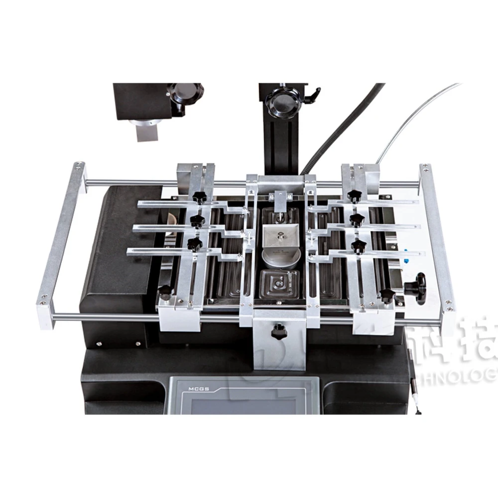 Detalle del soporte ajustable V-groove en la Estación Reballing Dinghua DH-B1-C