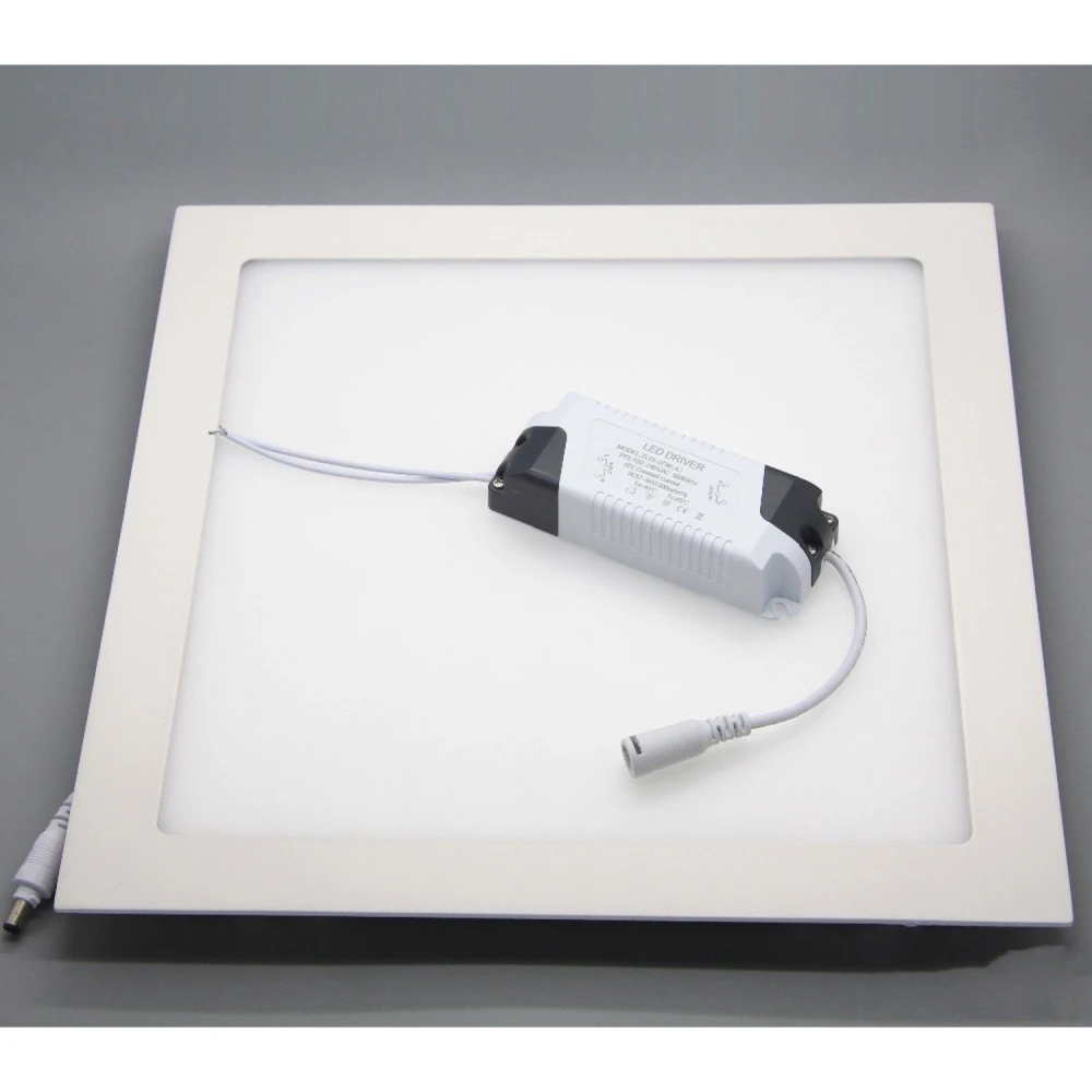 Quadratische LED-Panelleuchte 24W Kaltweiß 6000K Superslim für effiziente Beleuchtung